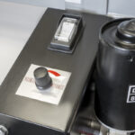 Ponceuse à cylindres Holzmann ZS560FU_230V . Interrupteur