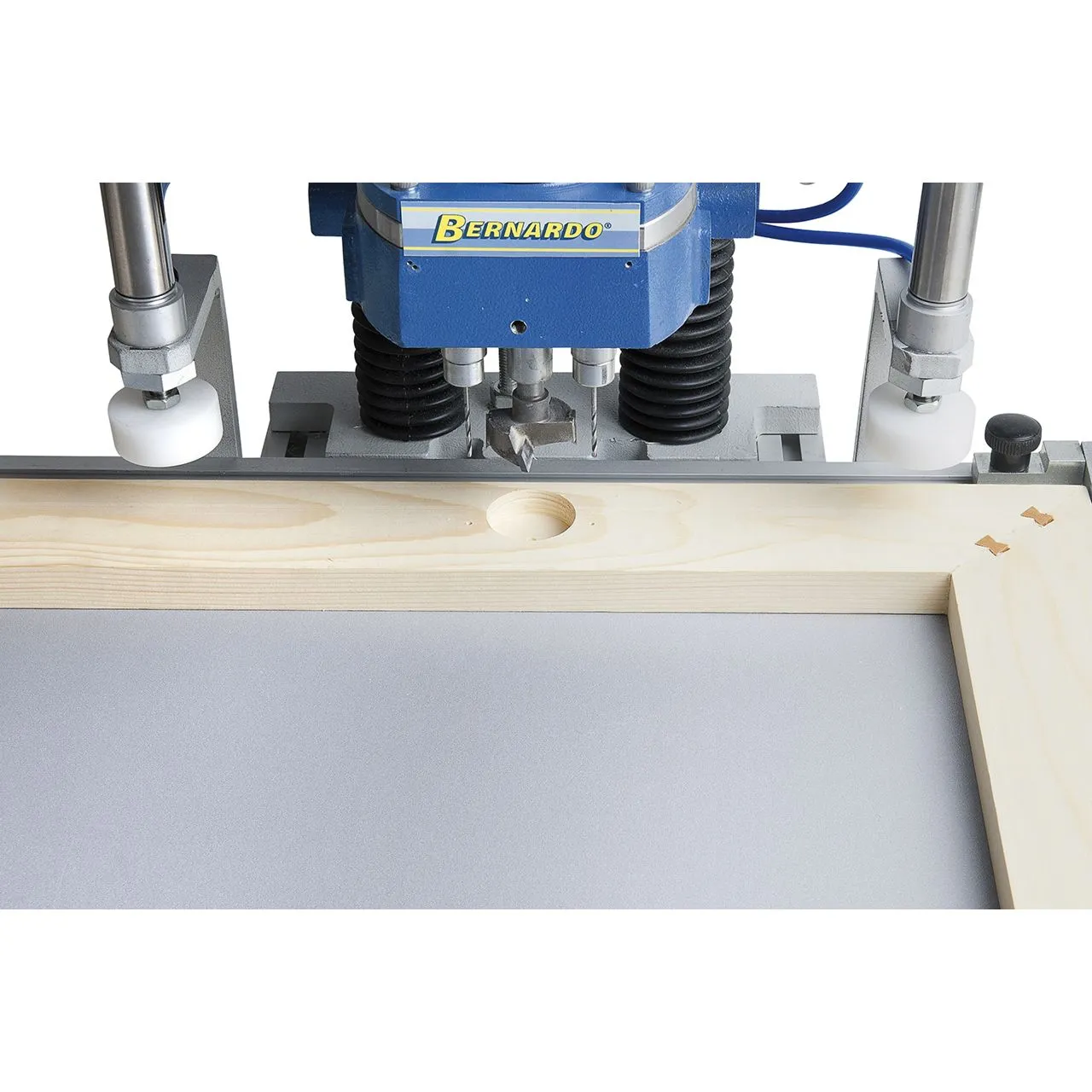 Perceuse à charnières pneumatique Bernardo BBM 35 P - Blum 08