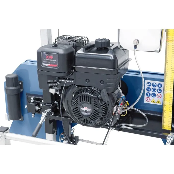 Scie à grumes thermique Bernardo BBS650-B Vue du moteur à essence
