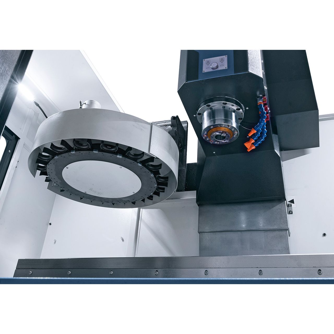 Centre d'usinage Bernardo VMC 1050 avec Siemens Sinumerik 808D Advanced 16 05