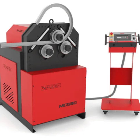 Cintreuse à tubes et profilés MC550