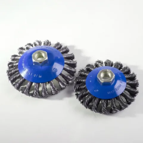 Brosse métallique conique